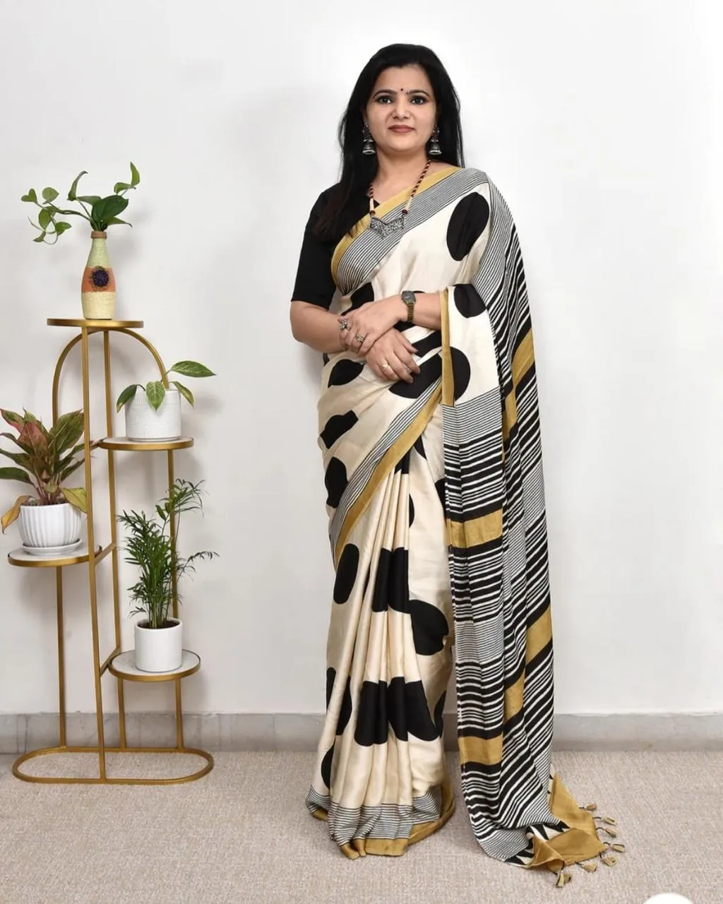 Buy New Supar Premium Saree in Surat - Reseller Bazzar